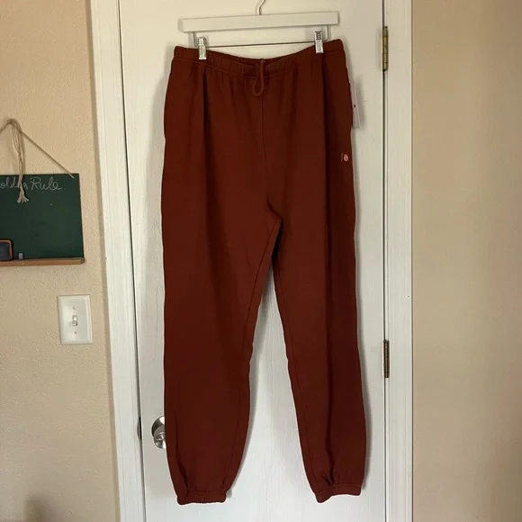Spiritual Gangster Terracotta Lounge Pants - Picture 3 of 12